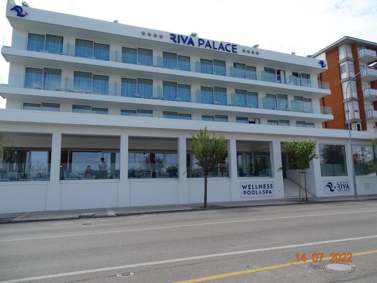Riva Palace Hotel 4*